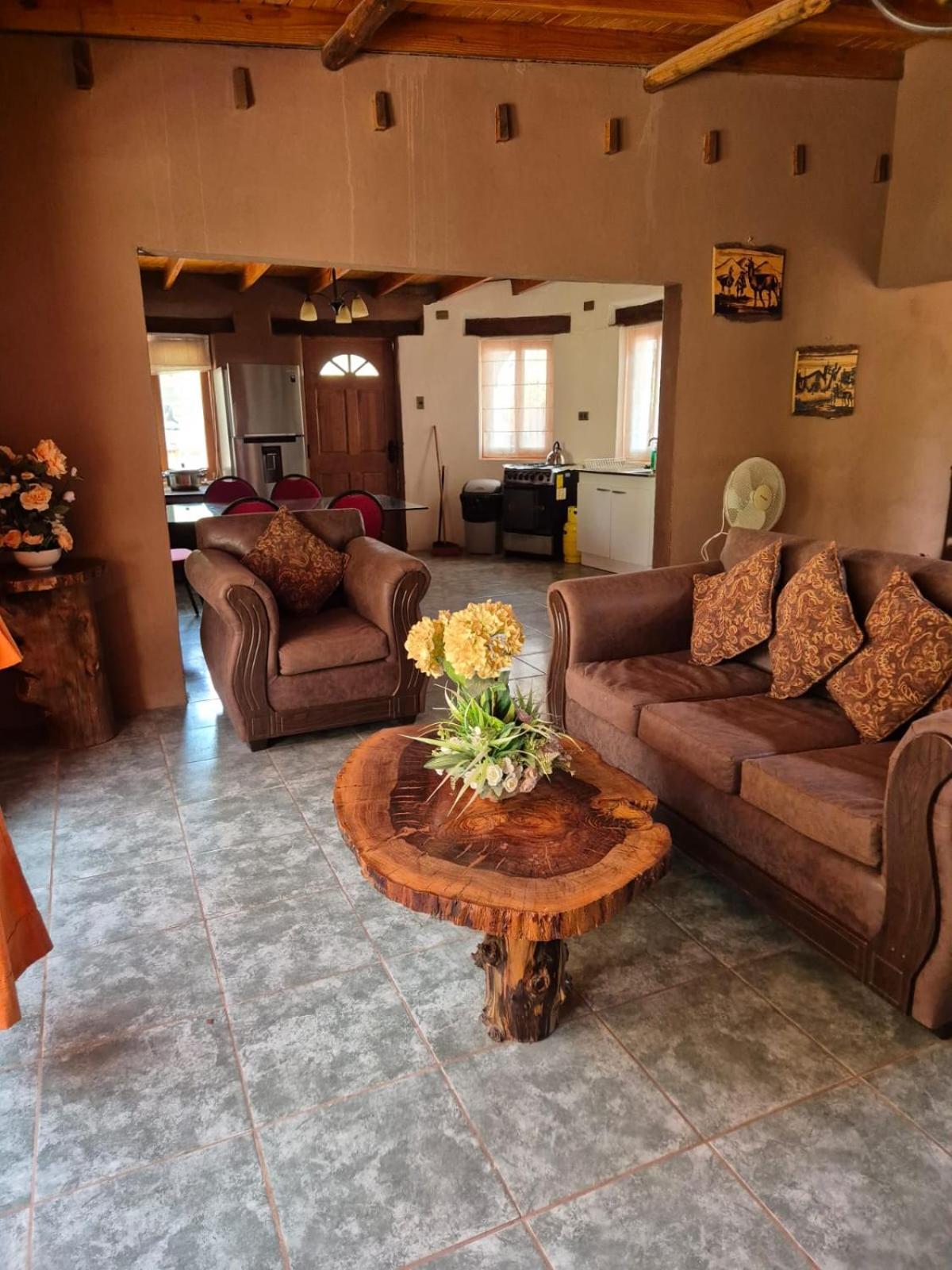 Larache Lodge *